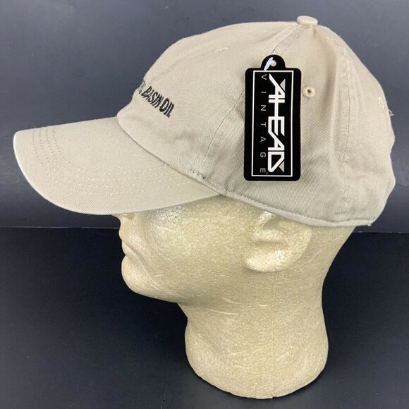 Ahead Vintage Classic Cut Adjustable Beige Cap With Central Basin Oil Embroidery - Picture 4 of 9